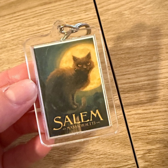 Keychain - Picture 2 of 2